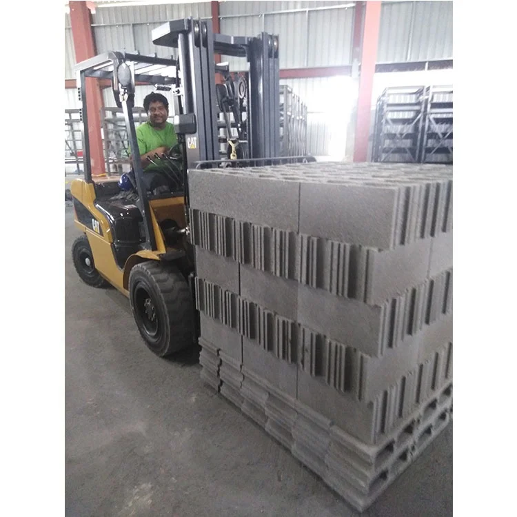 QT8-15 Automatic Concrete Block Making Machine | Specifications - Image 4