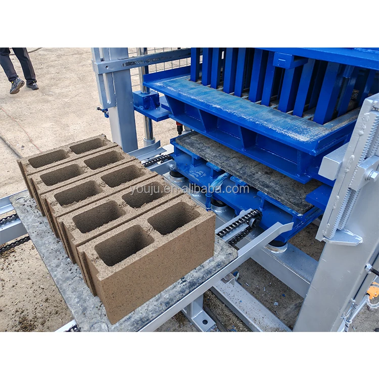 Hollow Block Interlocking Brick Making Machine QT4-15 – Specifications - Image 4
