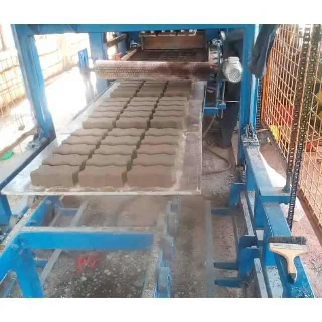 QT4-15 Concrete Block Machine – Specifications | Technical Guide - Image 6