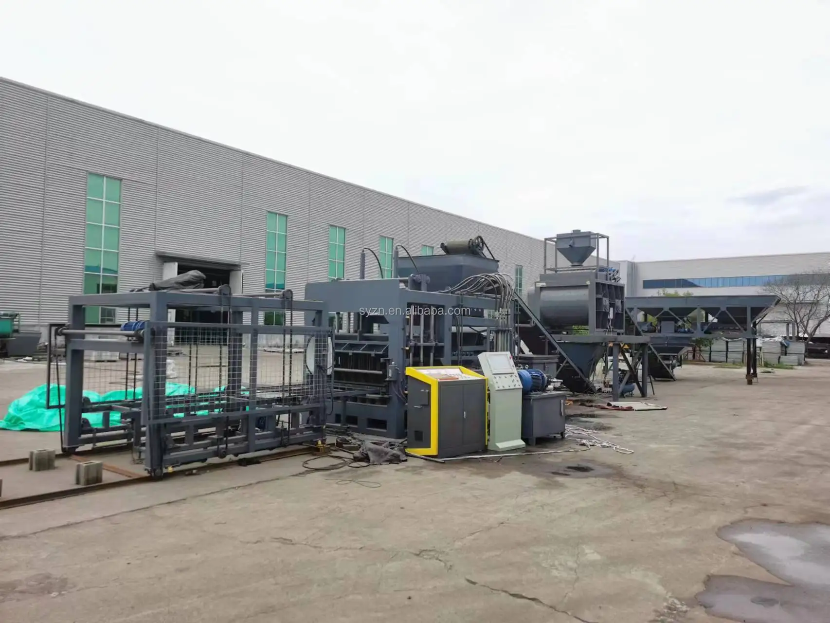 Stationary Block Machine QT15-15 for Paver – Specifications - Image 6
