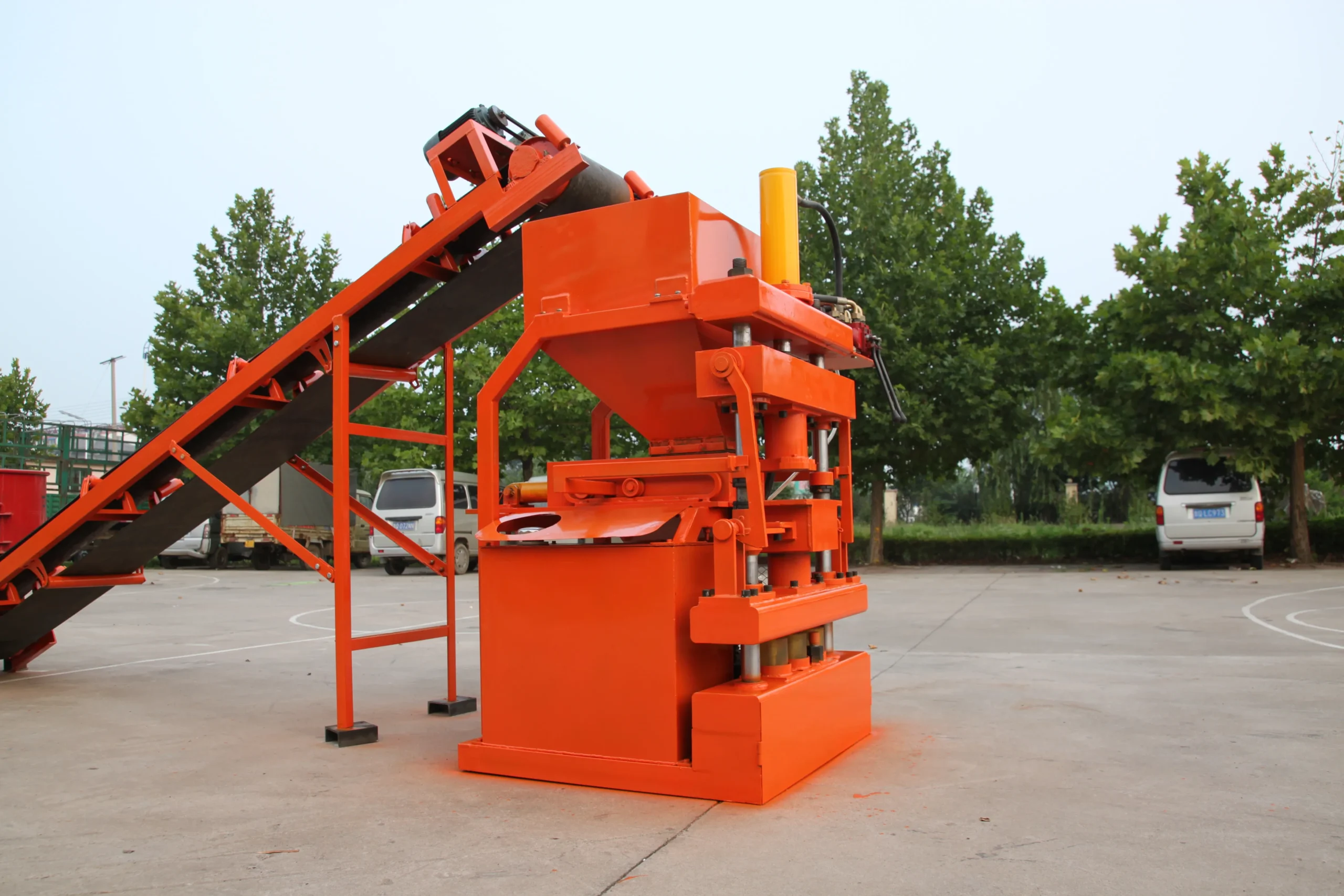 LY1-10 Semi-Automatic Clay Brick Making Machine – Model Selection - Image 2
