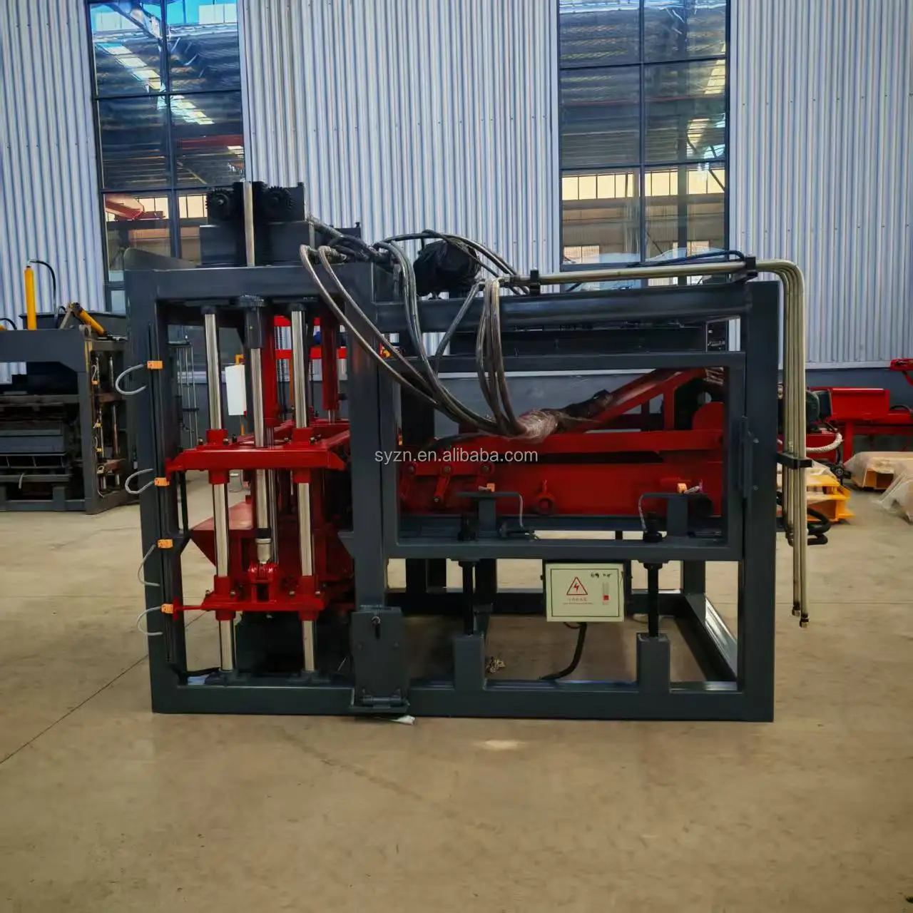 QT4-15 Interlocking Brick Machine | Specifications Guide - Image 2
