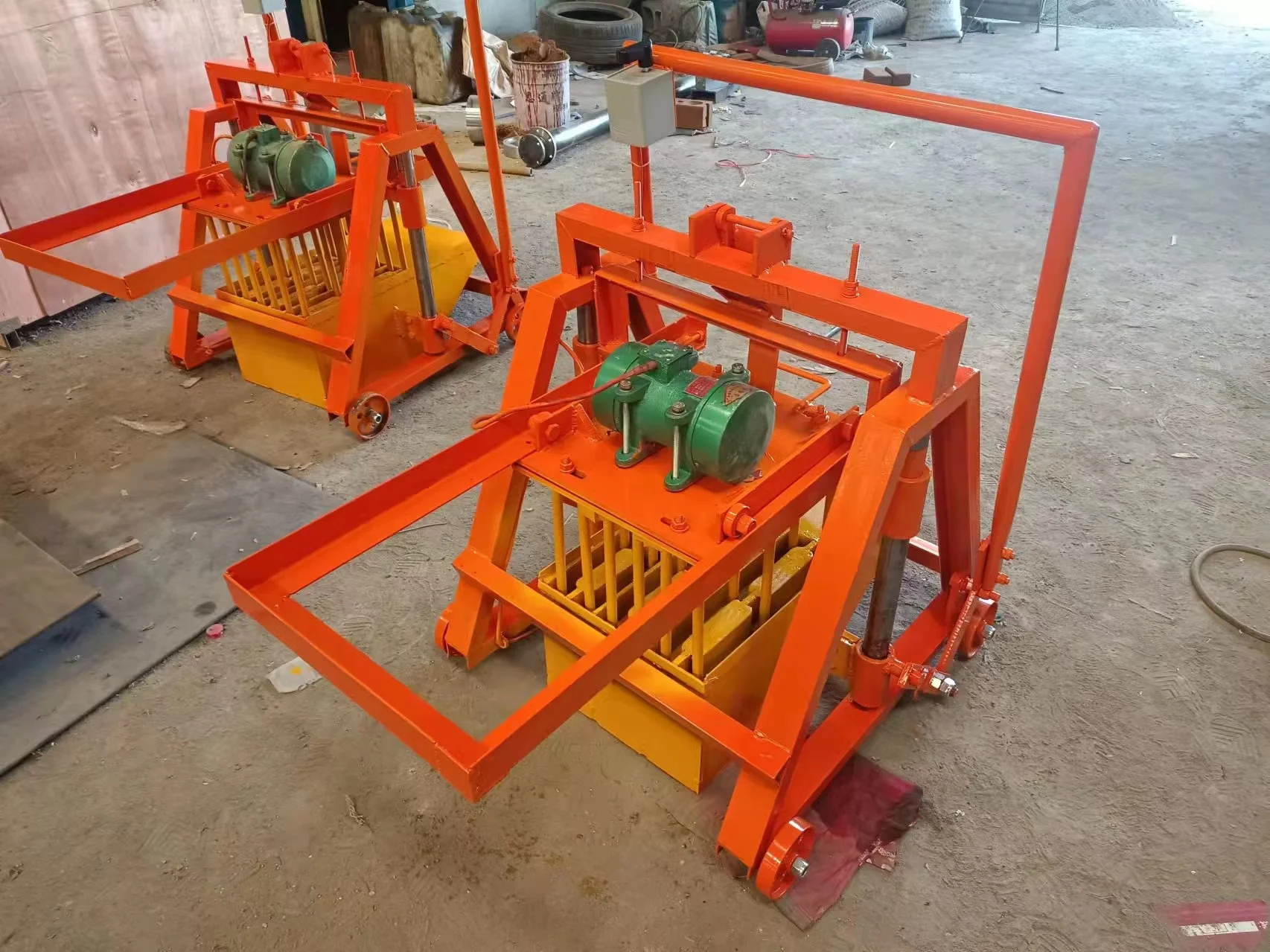 QMJ2-45 Mobile Block Machine for Hollow Block – Specifications - Image 4