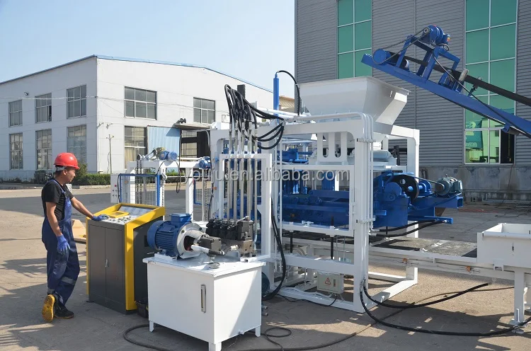 QT4-18 Automatic Concrete Block Machine for Hollow Block – Specifications - Image 4