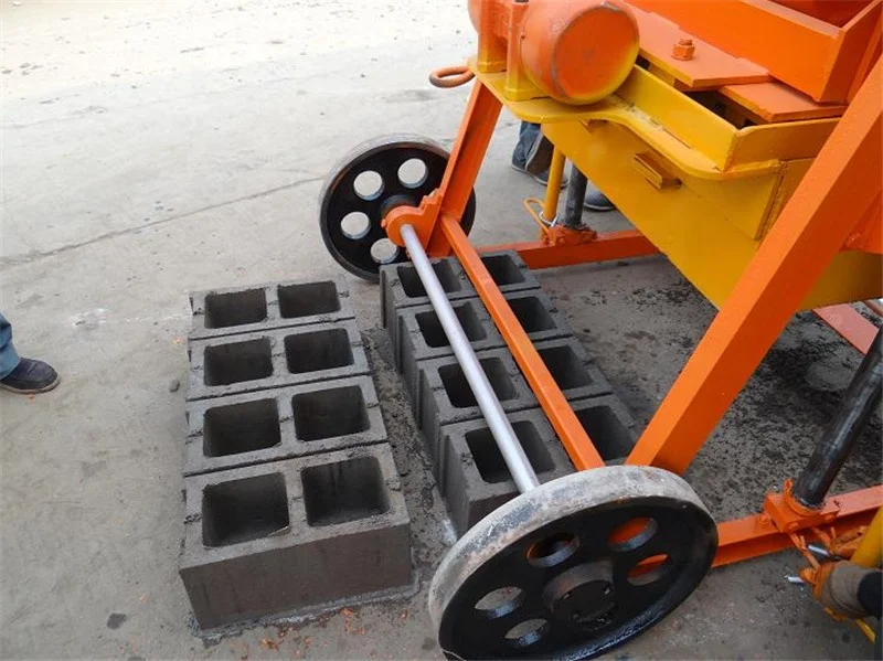 QMJ4-45 Manual Cement Block Press Machine with Engine – Technical Guide - Image 4