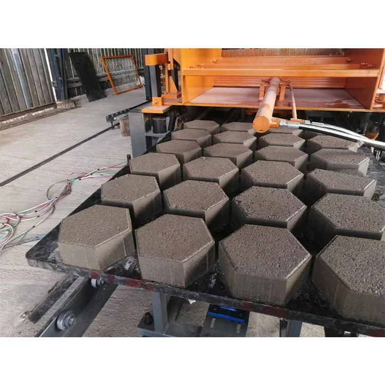 QT7-15 Automatic Hollow Block Making Machine | Specifications - Image 2