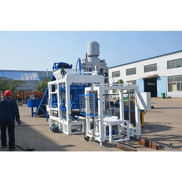 Model Selection Fully Automatic Concrete Block Making Machine QT4-18 in Ghana - Image 2